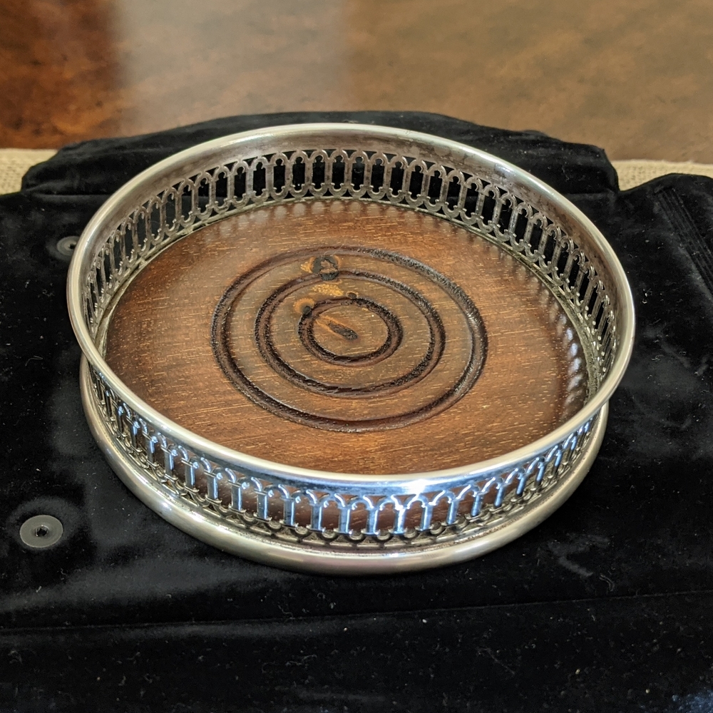 Vintage Wine Bottle Slide/Coastee